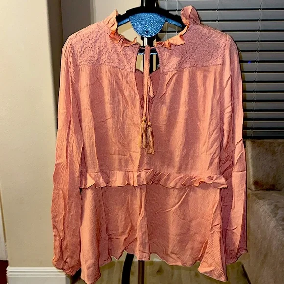 NWOT Oddy Ruffle Lace Peach Blouse - Picture 6 of 9